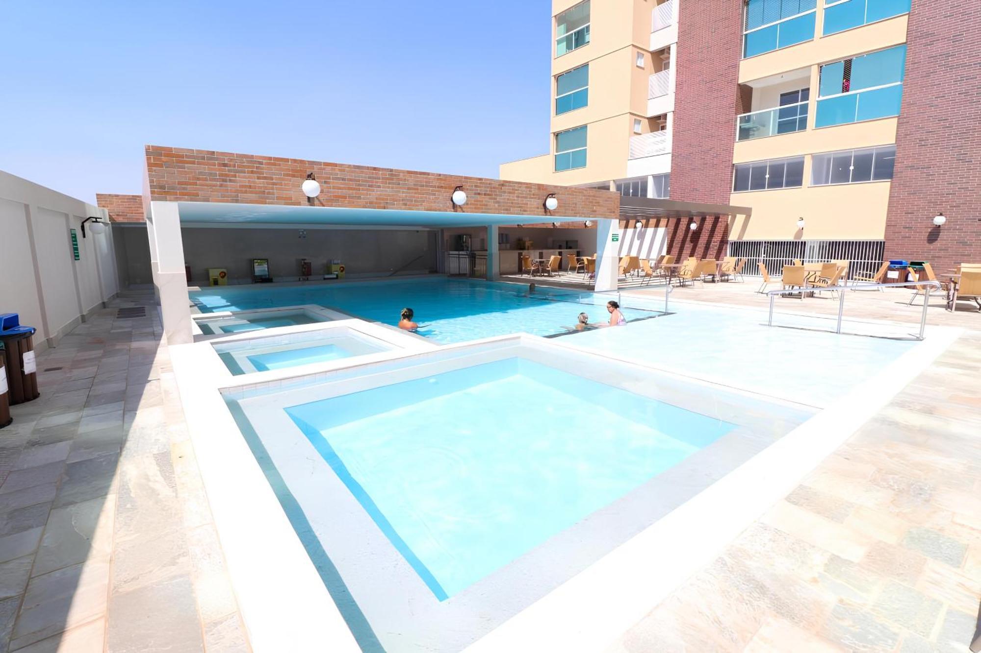 Piazza Diroma Com Acesso Ao Acqua Park Appartement Caldas Novas Buitenkant foto