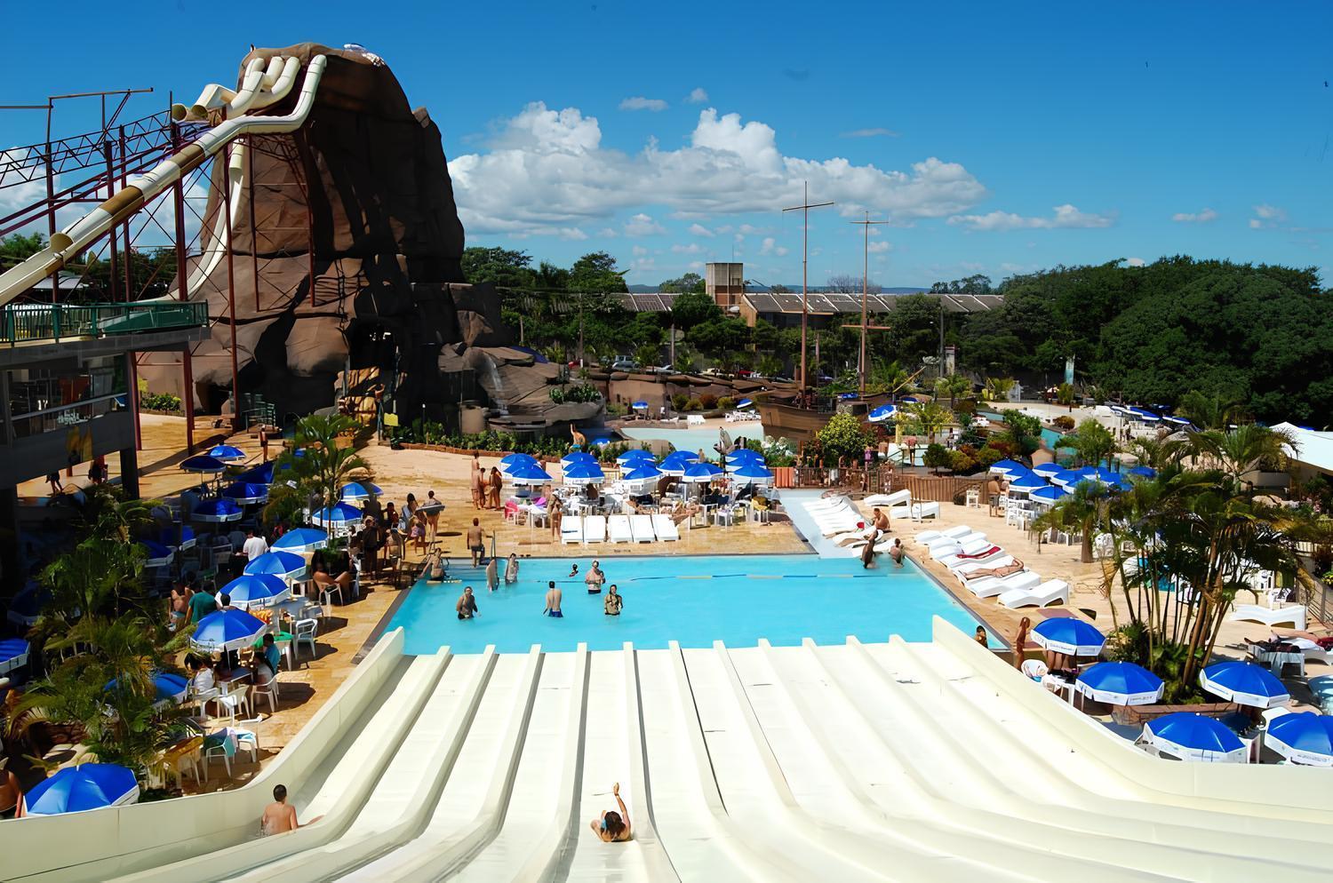 Piazza Diroma Com Acesso Ao Acqua Park Appartement Caldas Novas Buitenkant foto