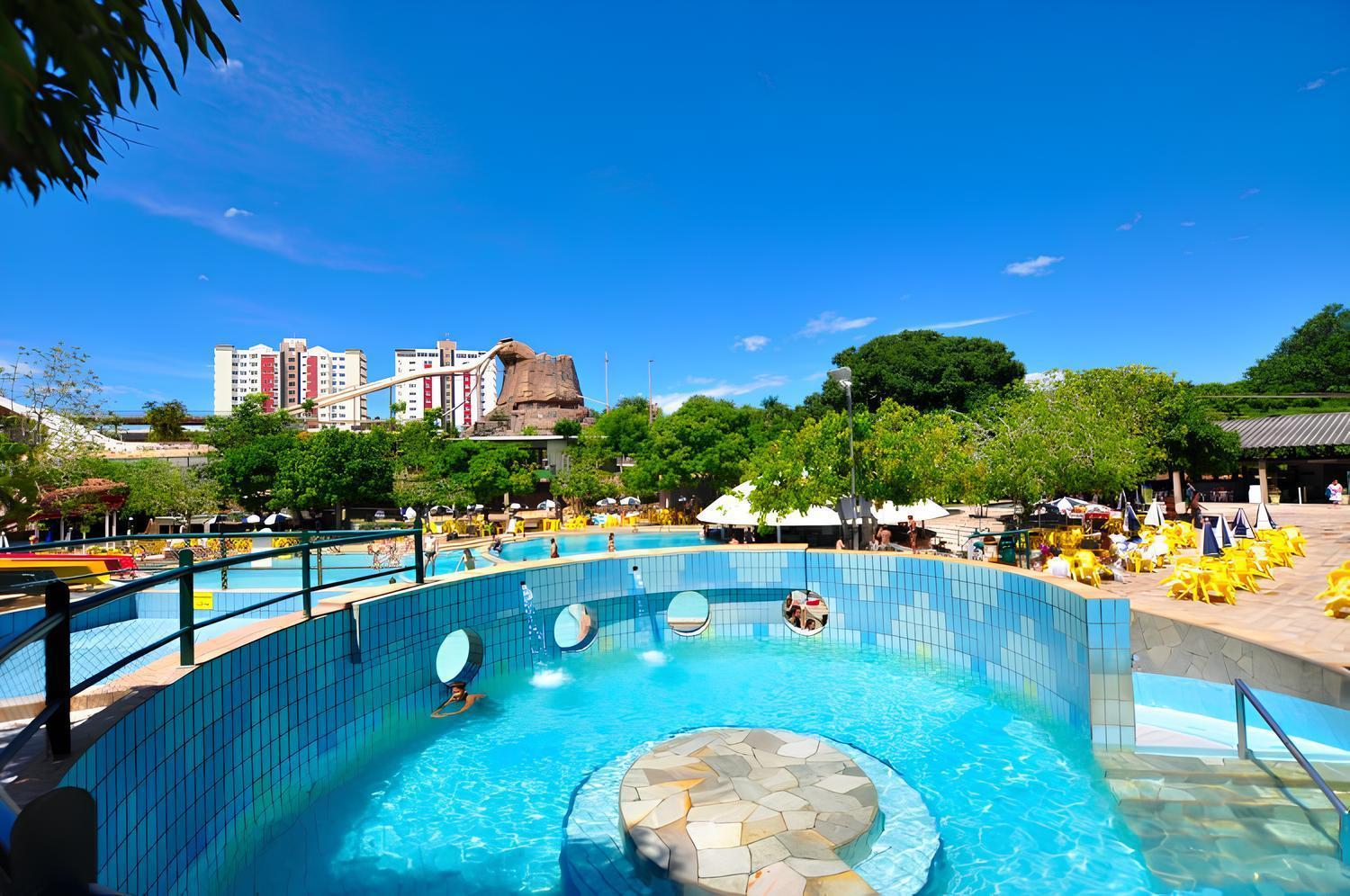 Piazza Diroma Com Acesso Ao Acqua Park Appartement Caldas Novas Buitenkant foto