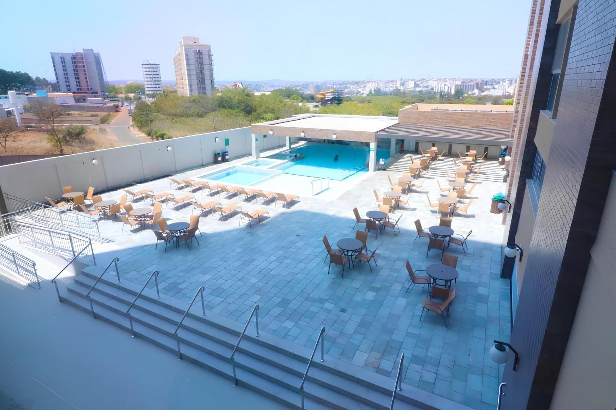 Piazza Diroma Com Acesso Ao Acqua Park Appartement Caldas Novas Buitenkant foto