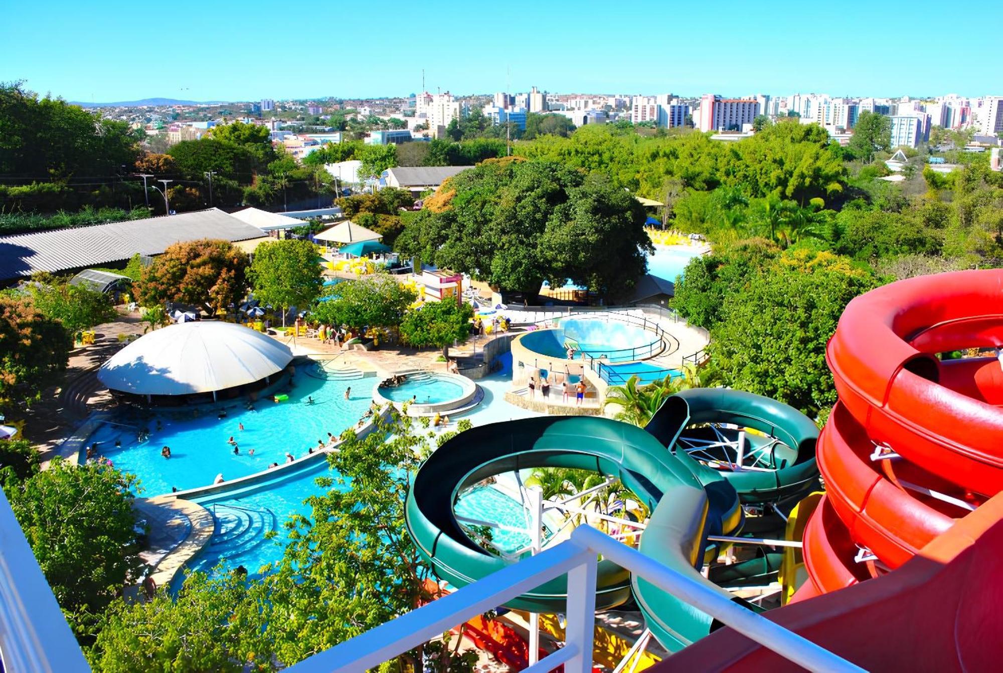 Piazza Diroma Com Acesso Ao Acqua Park Appartement Caldas Novas Buitenkant foto